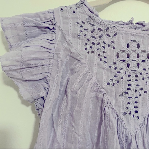 UNIVERSAL THREAD | Ruffle Sleeveless Eyelet Blouse - Picture 5 of 9